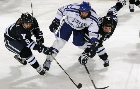 World Cup football-贝林厄姆新仇旧恨伊朗，三狮军团的世界杯救赎与雷区